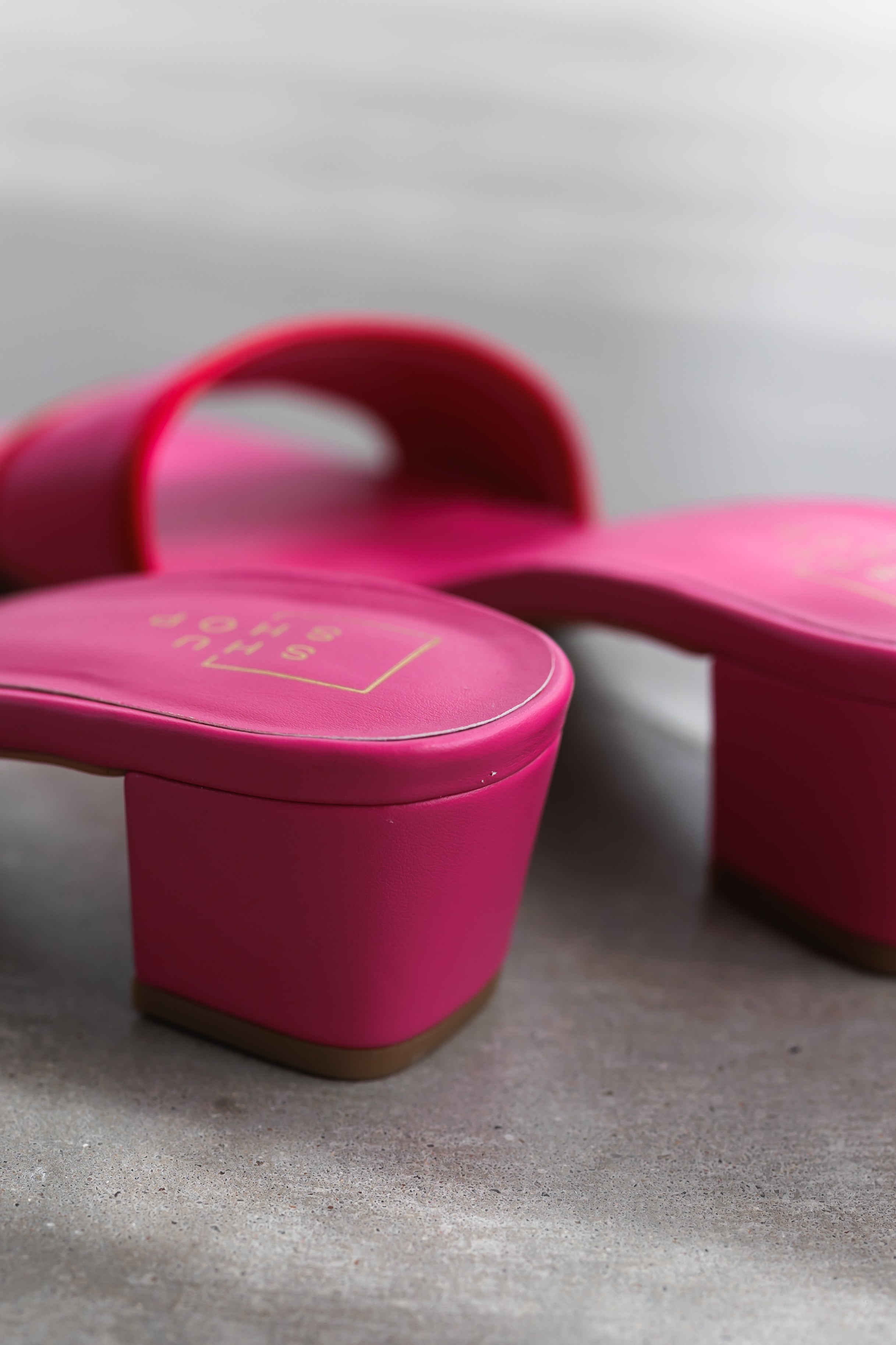 ShuShop: Finley Heel Sandal - Hot Pink
