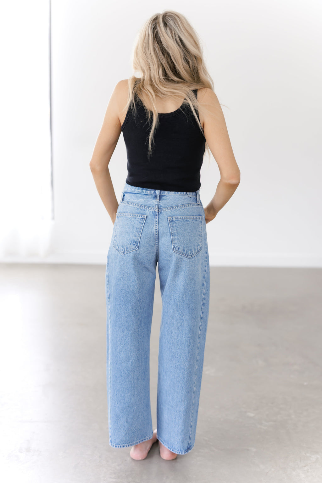 Reece Barrel Jeans