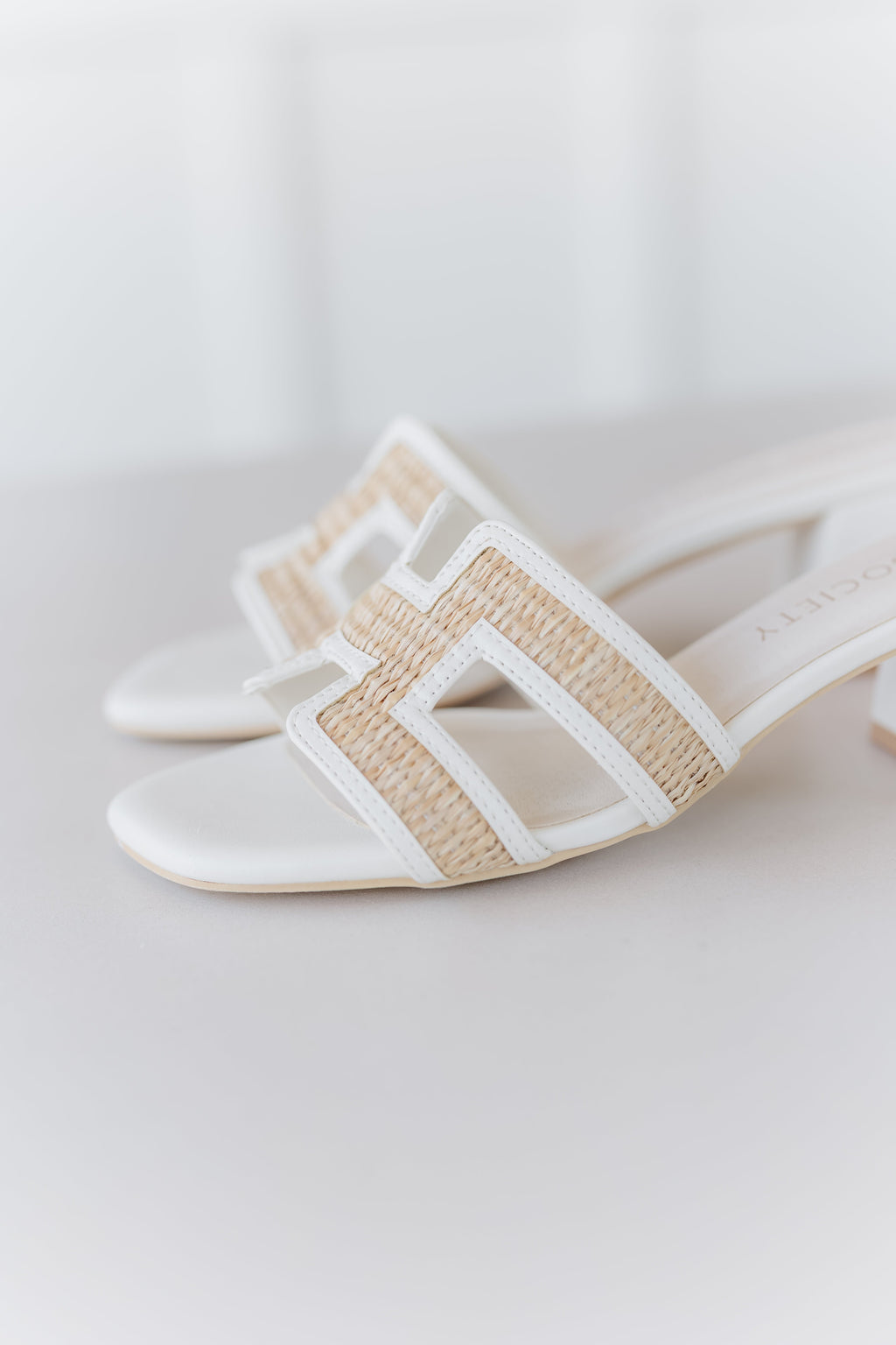 Eileen Raffia Sandal
